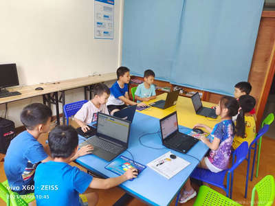 韓光教育咨詢服務(wù)部 專業(yè)教育信息咨詢引領(lǐng)未來(lái)之路